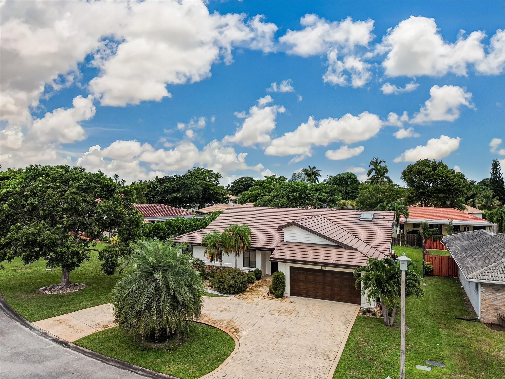 1962 NW 110th Lane, Coral Springs, FL 33071