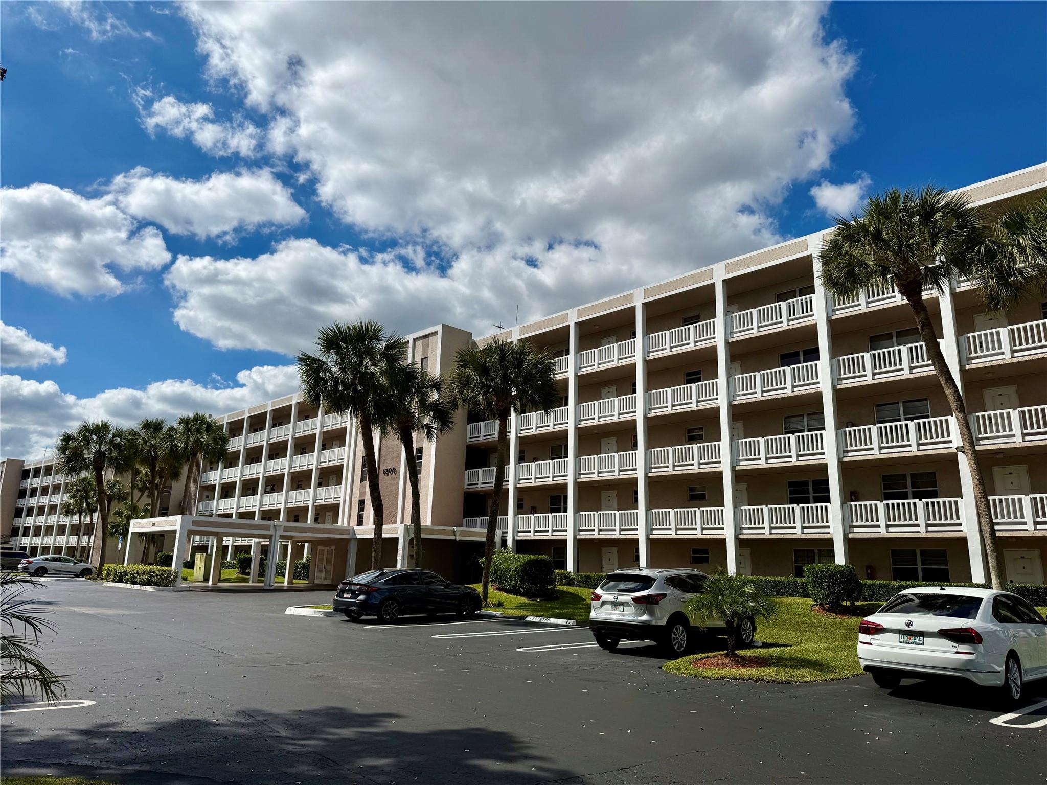Photo for 1200 NW 87th Avenue 114, Coral Springs, FL 33071 - Listing #FX-10551539 1200 NW 87th Avenue 114, Coral Springs, FL 33071