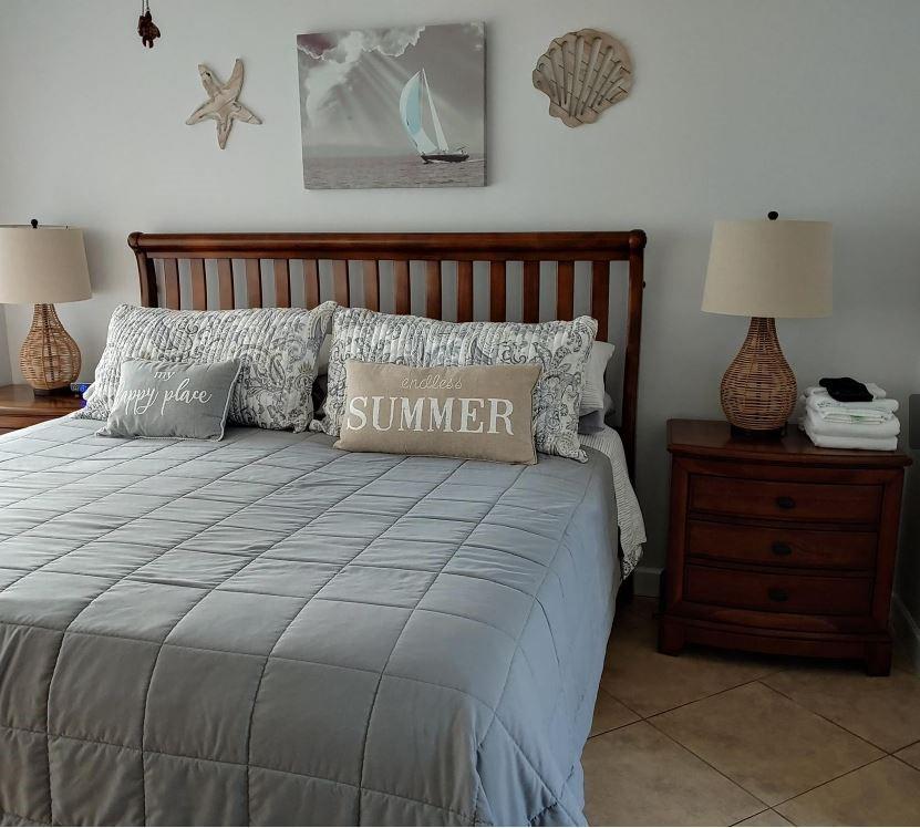 1231 Hillsboro Mile, Hillsboro Beach, FL 33062