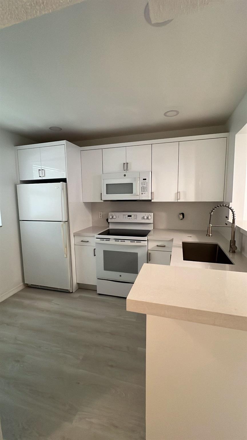 Photo for 6796 Palmetto Circle, 6796, Boca Raton, FL 33433 - Listing #FX-10526218 6796 Palmetto Circle, 6796, Boca Raton, FL 33433