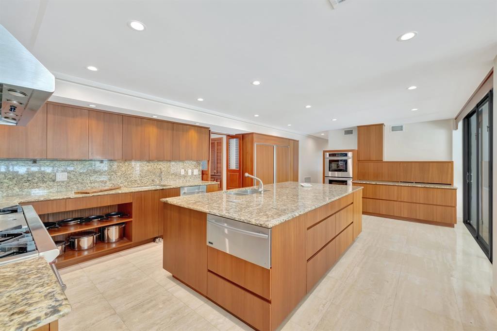 2441 SW 28th Avenue, Fort Lauderdale, FL 33312