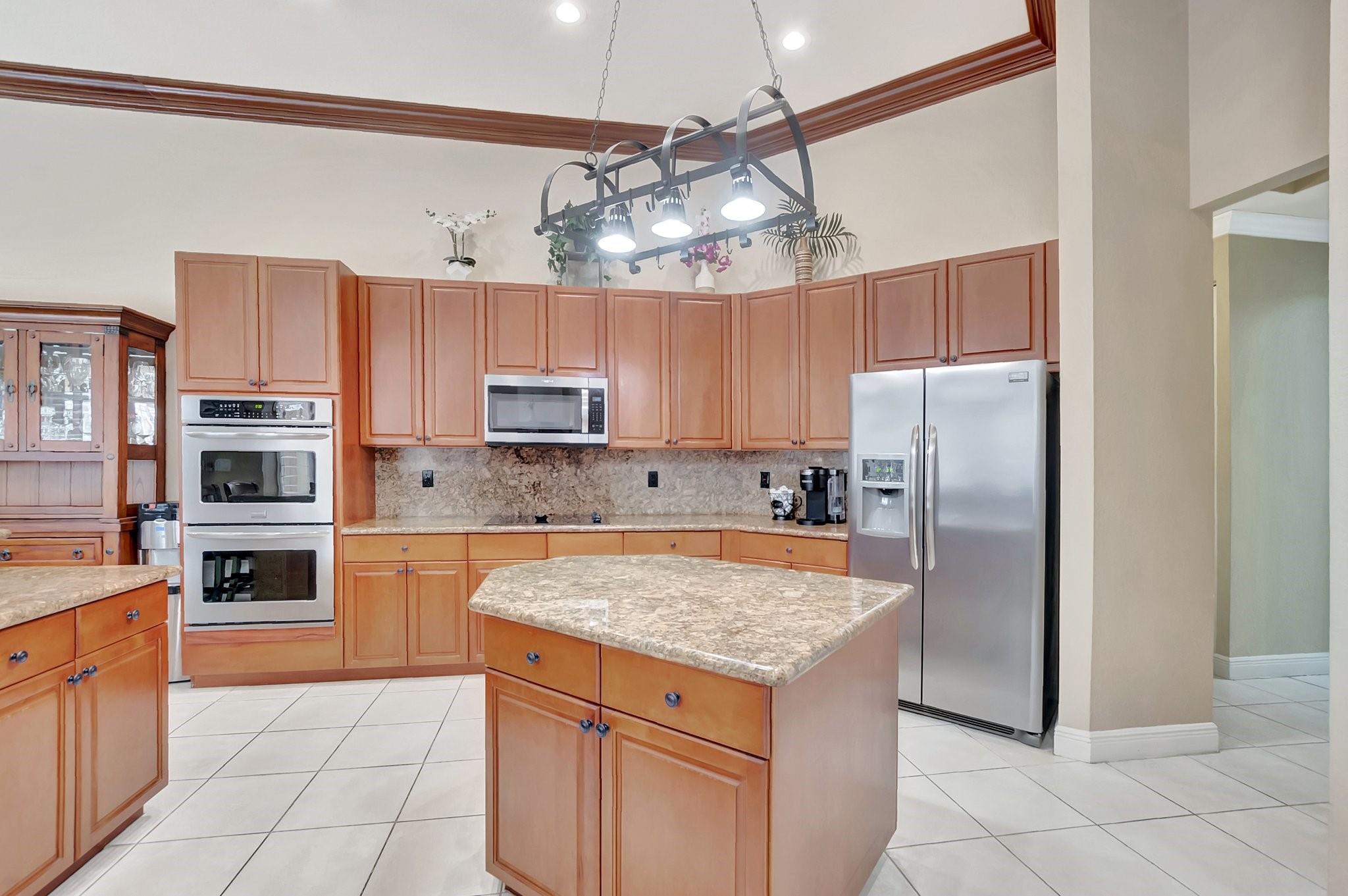 19591 Havensway Court, Boca Raton, FL 33498