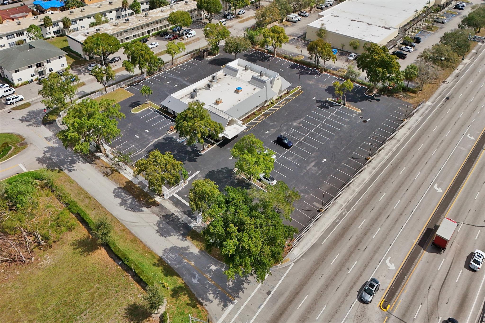 4441 W Sunrise Boulevard, Plantation, FL 33313