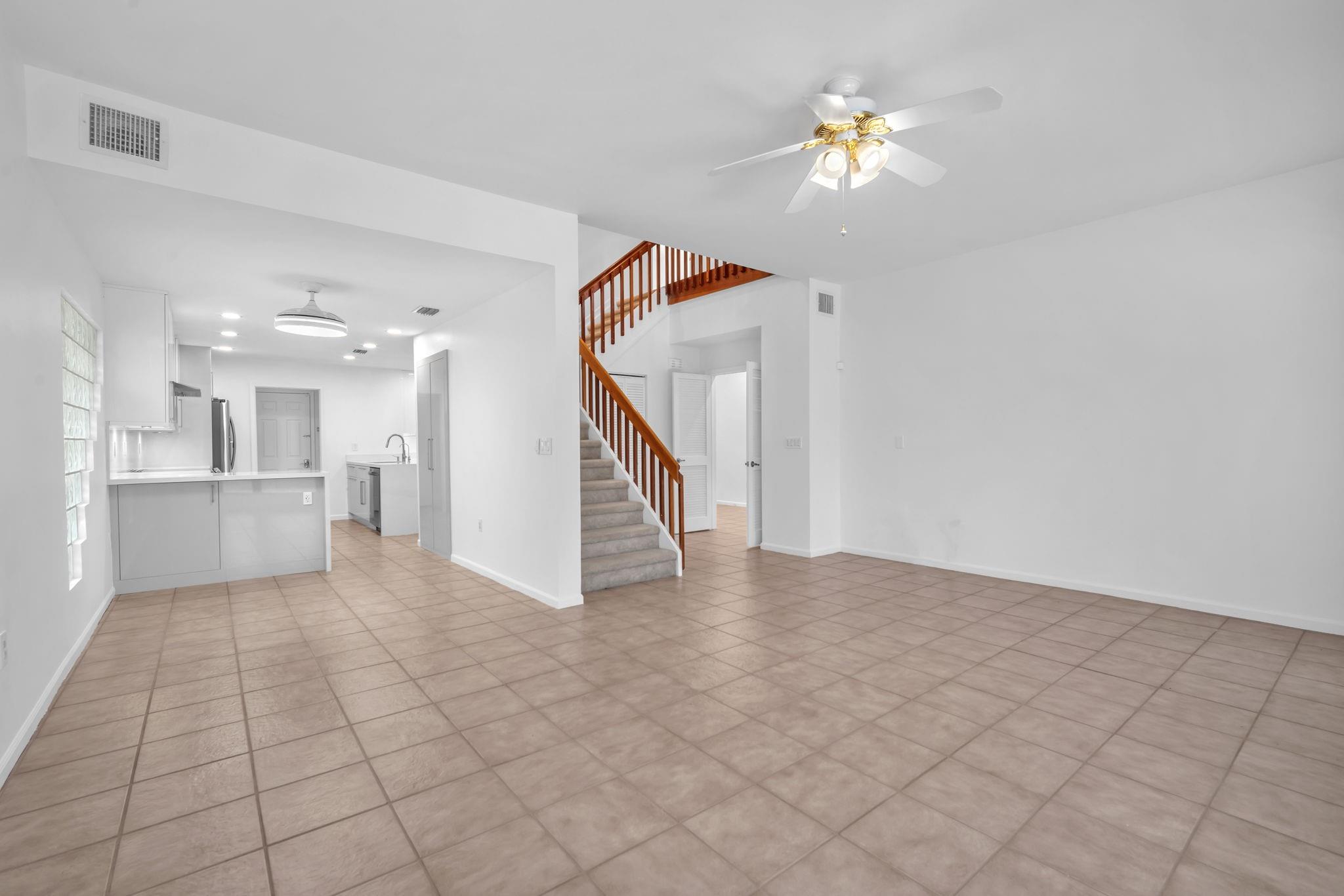 Photo for 1840 NW 94th Avenue, Plantation, FL 33322 - Listing #FX-10503111 1840 NW 94th Avenue, Plantation, FL 33322
