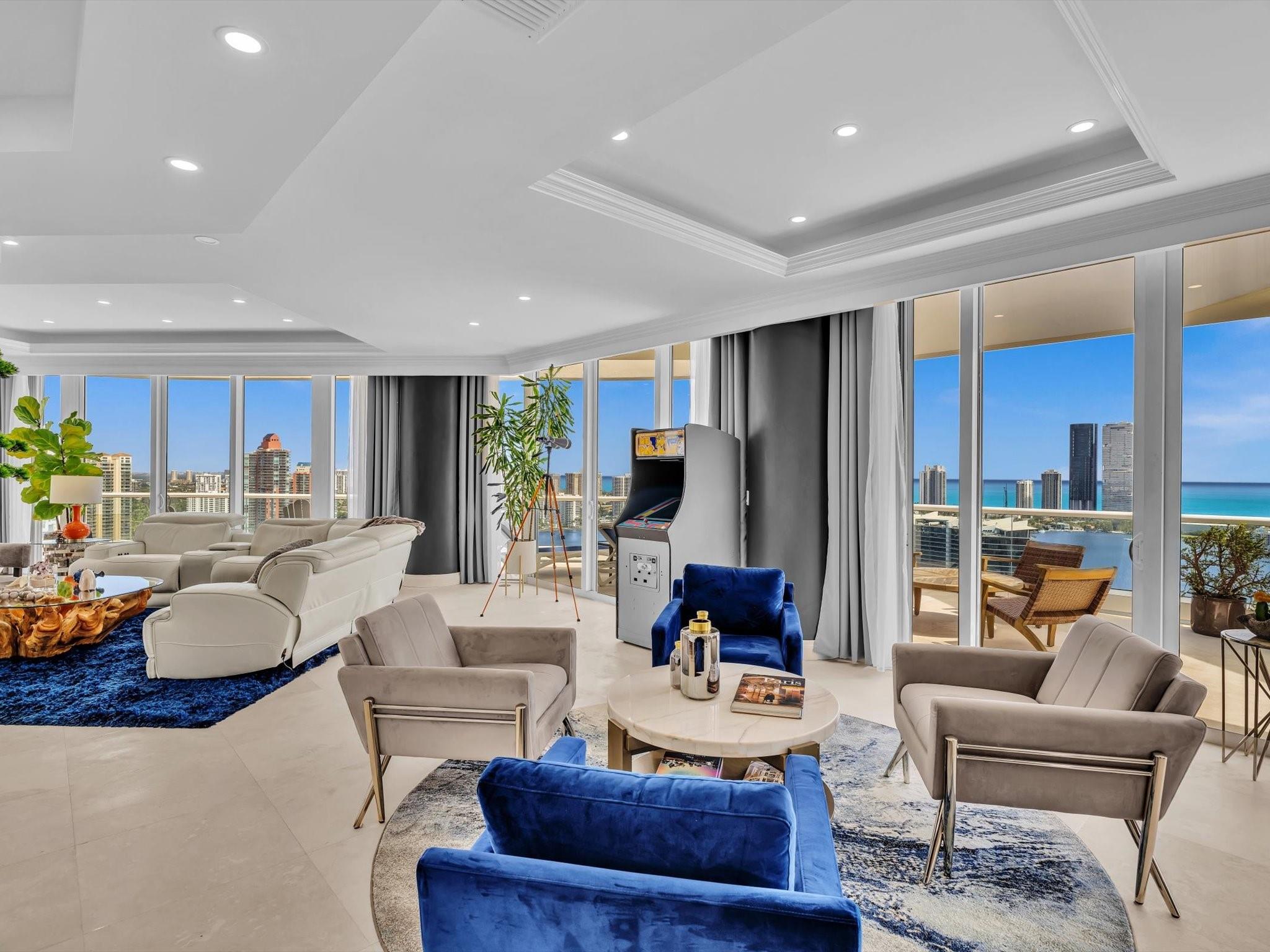 Photo for 7000 Island Boulevard, PH-06, Aventura, FL 33160 - Listing #FX-10485517 7000 Island Boulevard, PH-06, Aventura, FL 33160