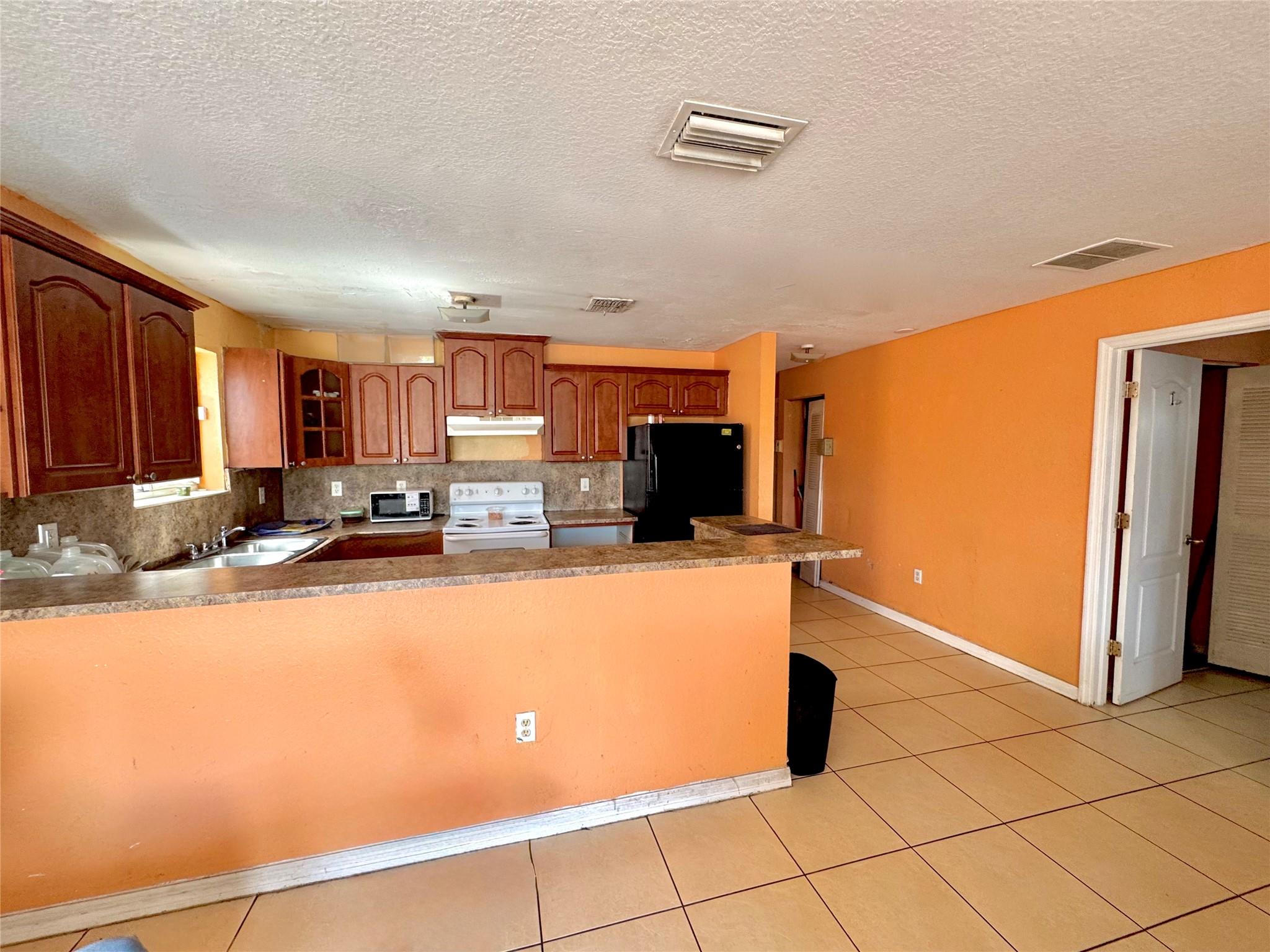 1601 NW 62nd Terrace, Miami, FL 33147