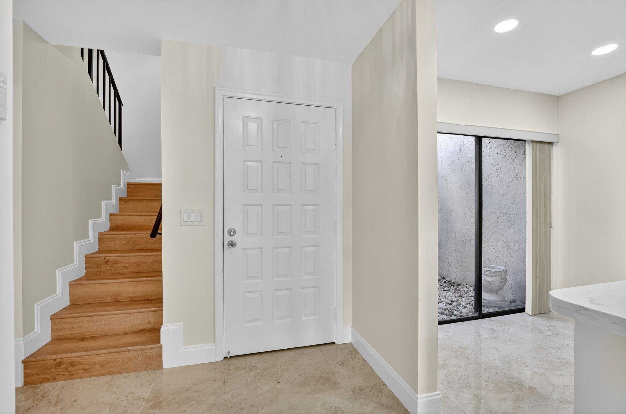 21476 Juego Circle 8C, Boca Raton, FL 33433