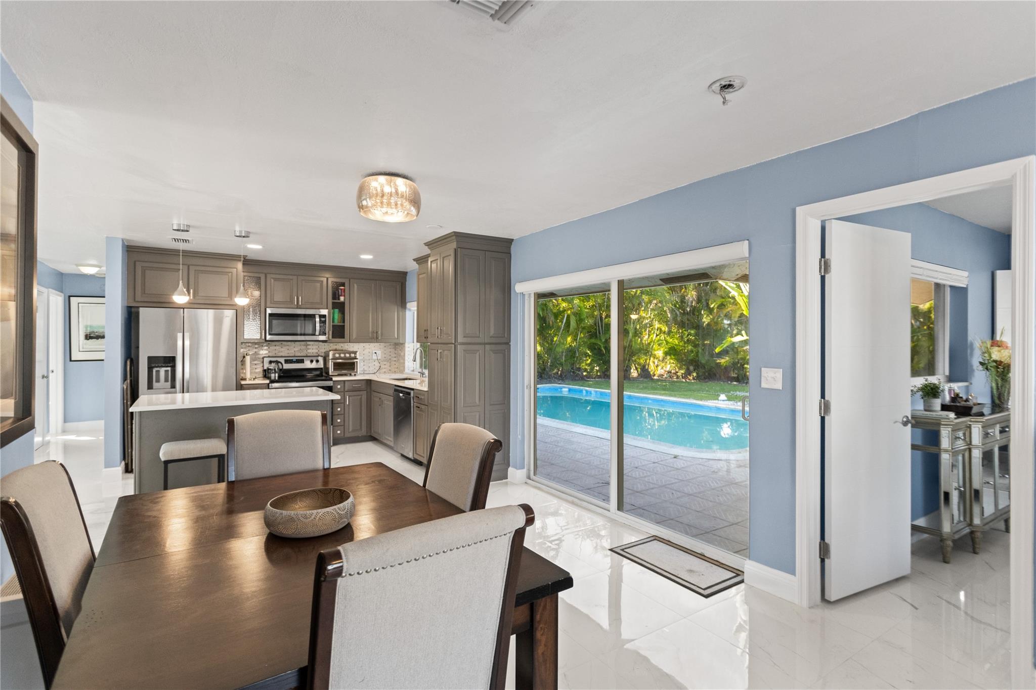 11305 NW 38th Street, Coral Springs, FL 33065