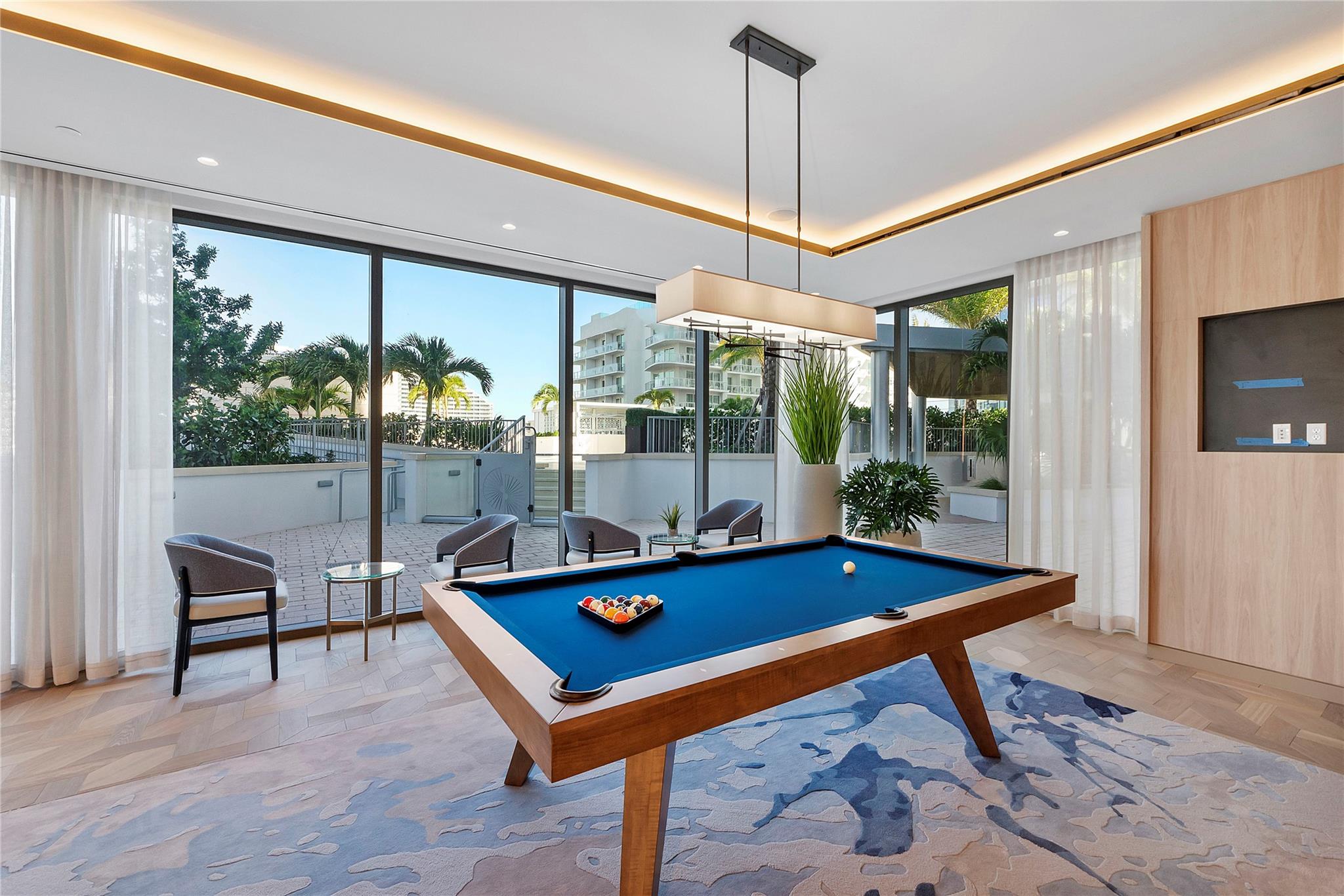 153 Seabreeze Boulevard 1203, Fort Lauderdale, FL 33304