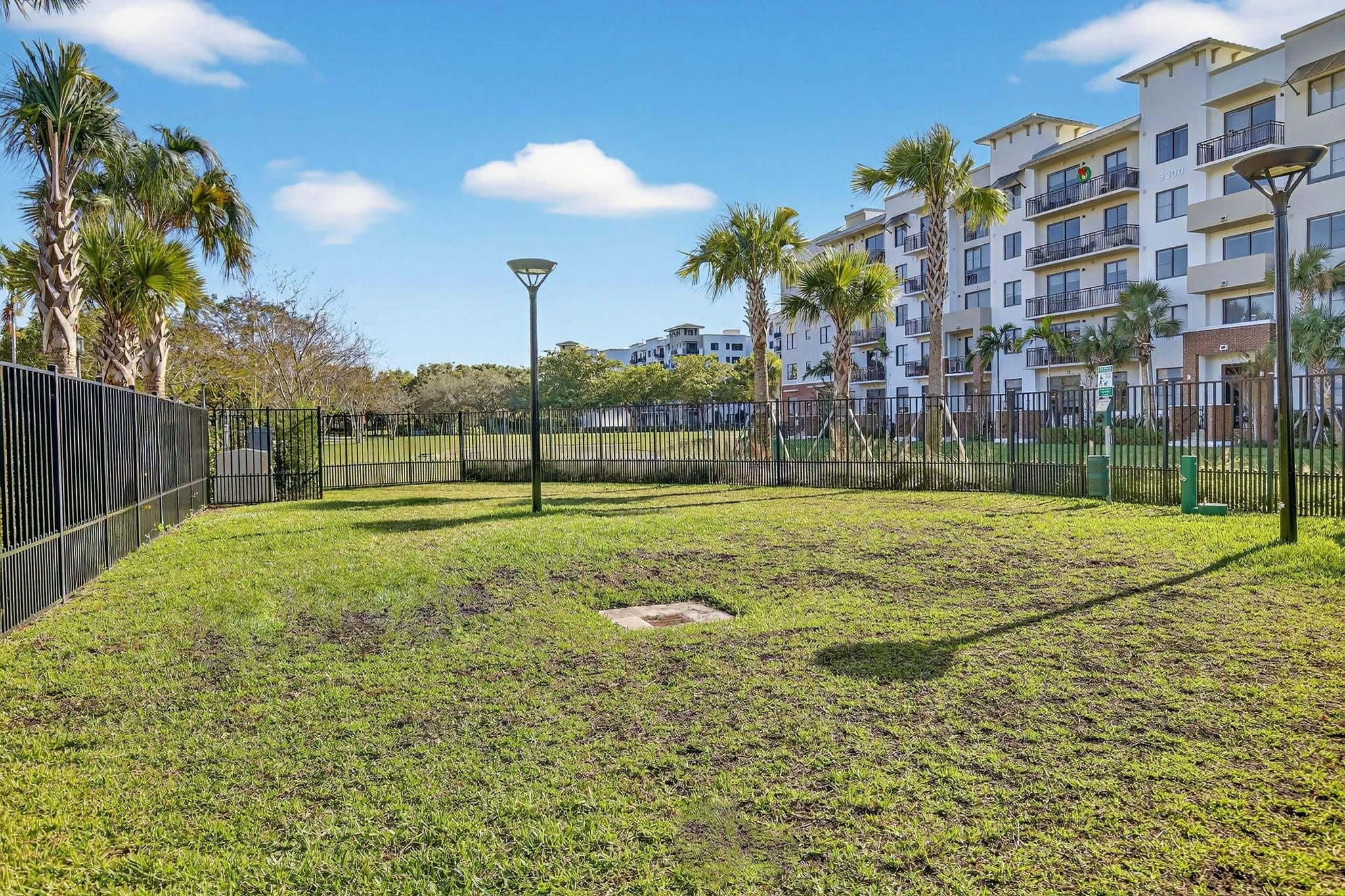 770 NW 82nd Terrace, Plantation, FL 33324