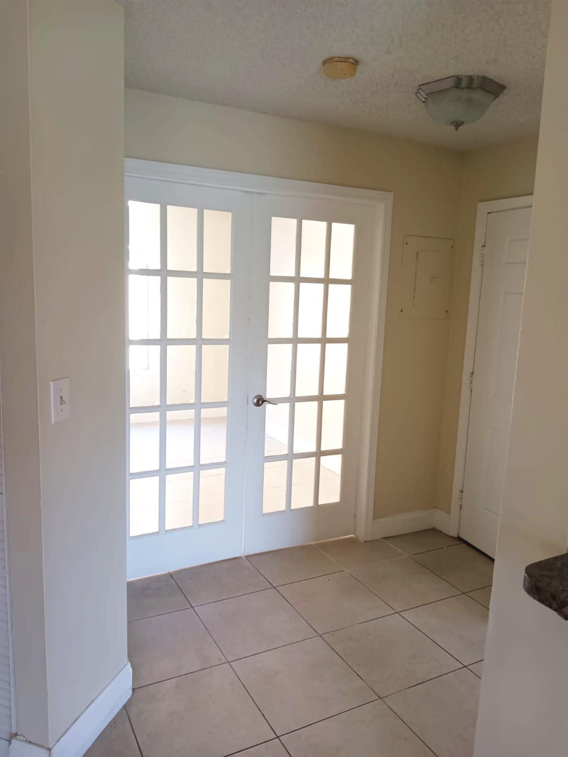 1055 Coral Club Drive 1055, Coral Springs, FL 33071