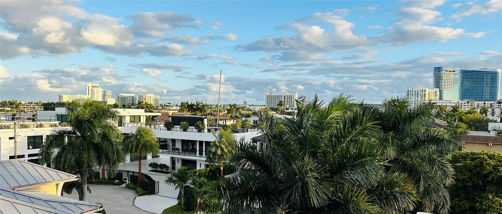 1701 SE 12th Court, Fort Lauderdale, FL 33316