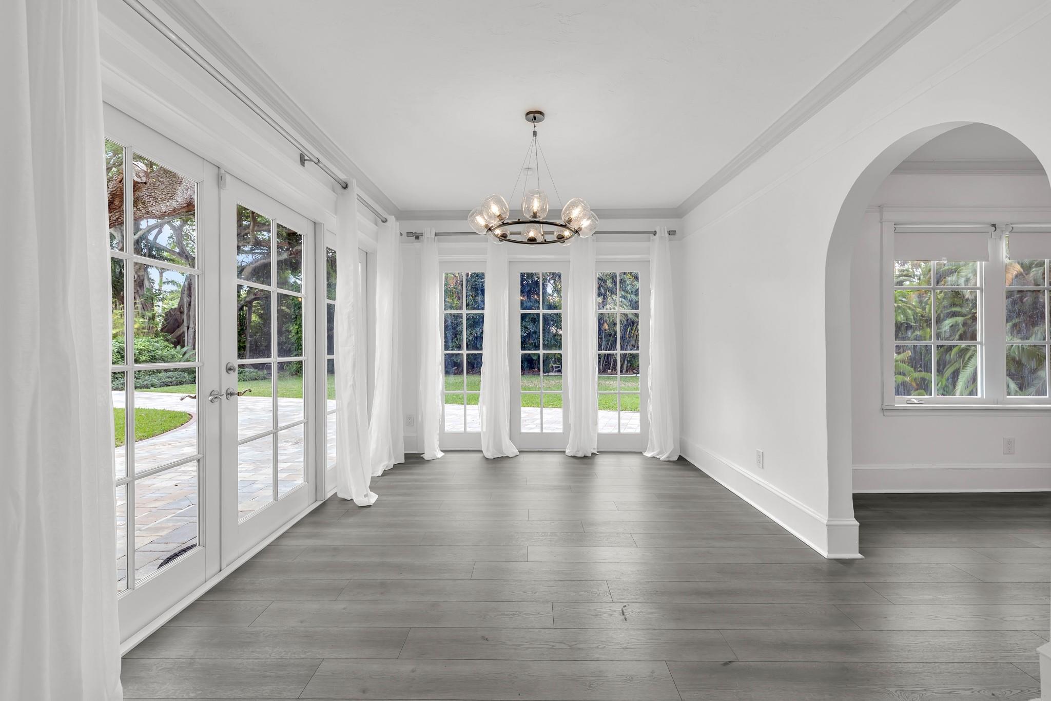 5960 N Bayshore Drive, Miami, FL 33137