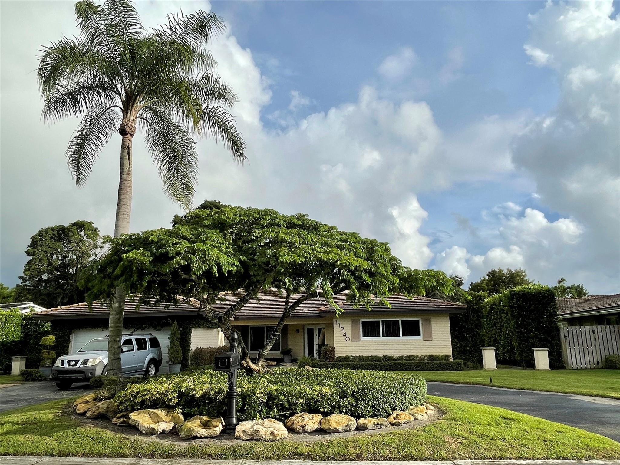 11240 NW 43rd Street, Coral Springs, FL 33065