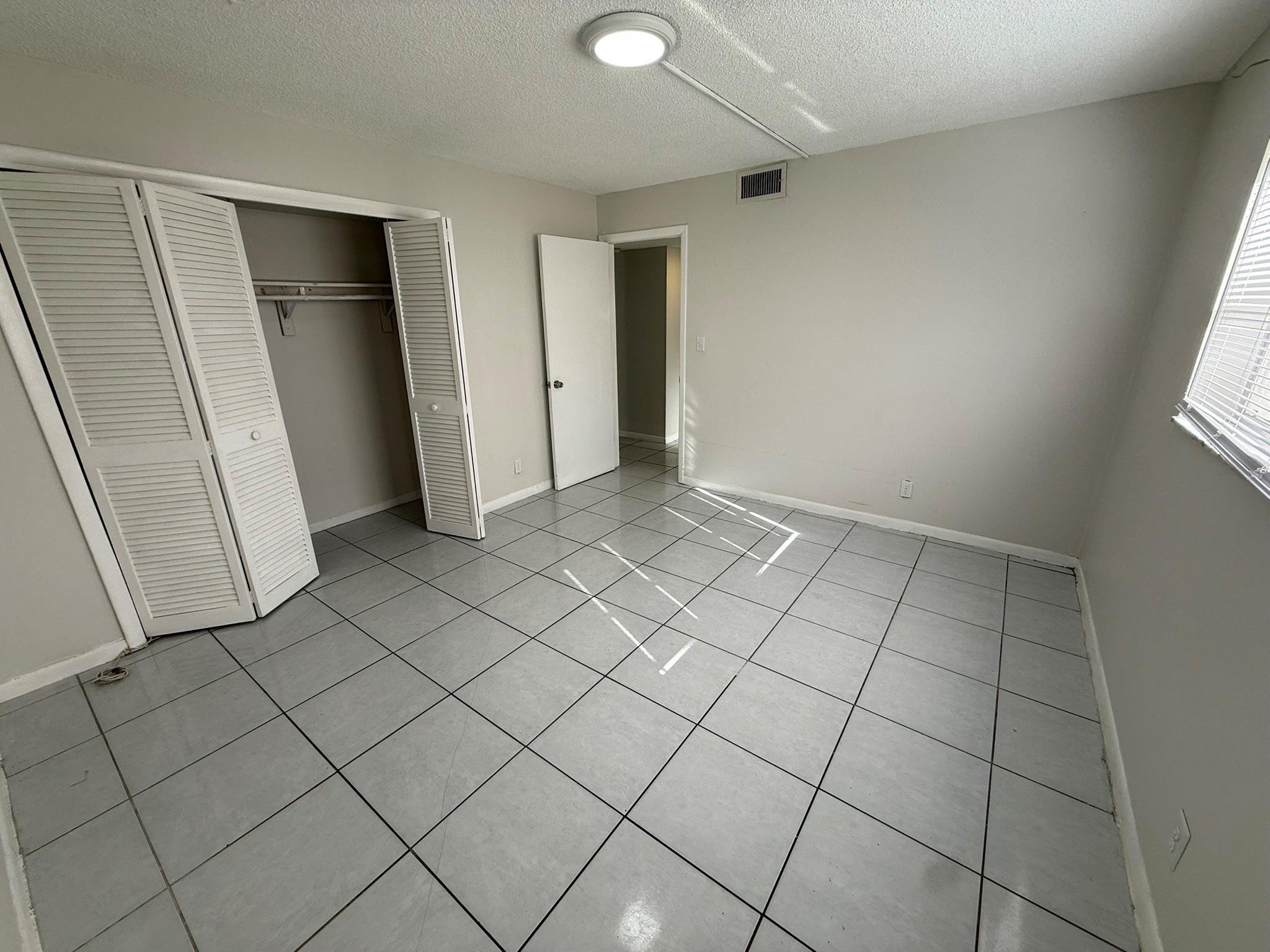 3880 Woodside Drive, Coral Springs, FL 33065