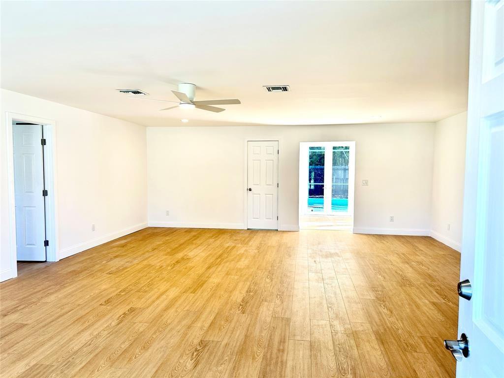 Photo for 734 Wilson Terrace, Sebastian, FL 32958 - Listing #FX-10487672 734 Wilson Terrace, Sebastian, FL 32958