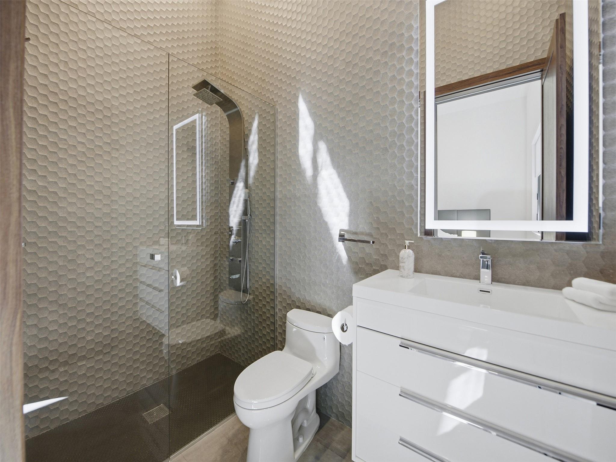 Additional Bedrooms & Baths