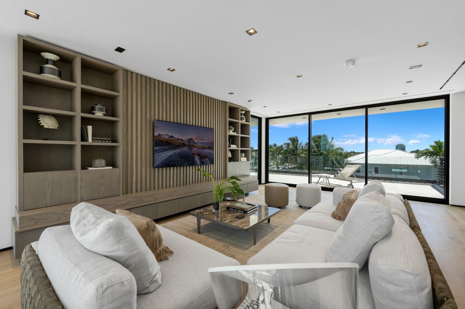 1721 SE 11th Street, Fort Lauderdale, FL 33316