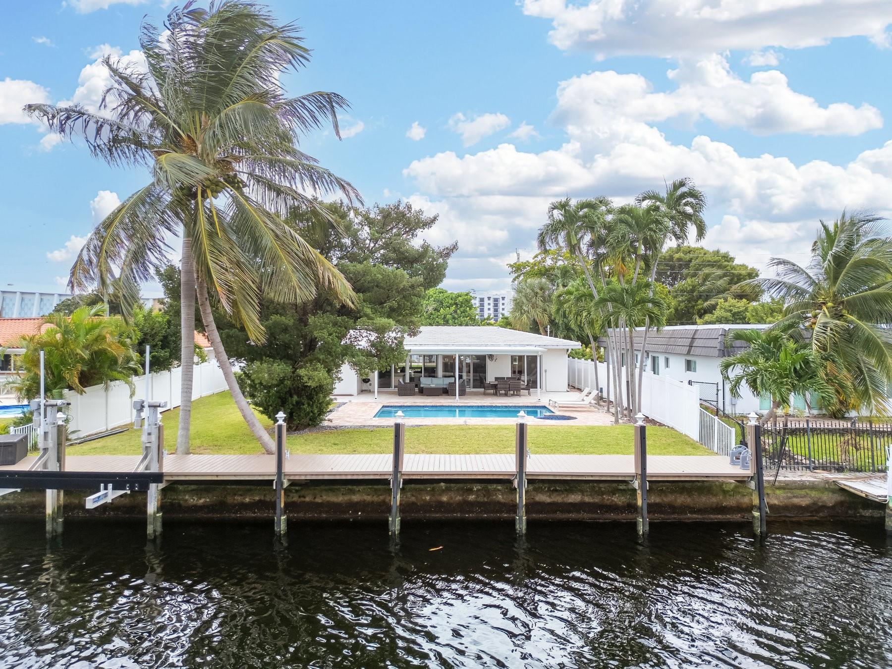 Photo for 2031 NE 14th Court, Fort Lauderdale, FL 33304 - listing #FX-10533727 2031 NE 14th Court, Fort Lauderdale, FL 33304