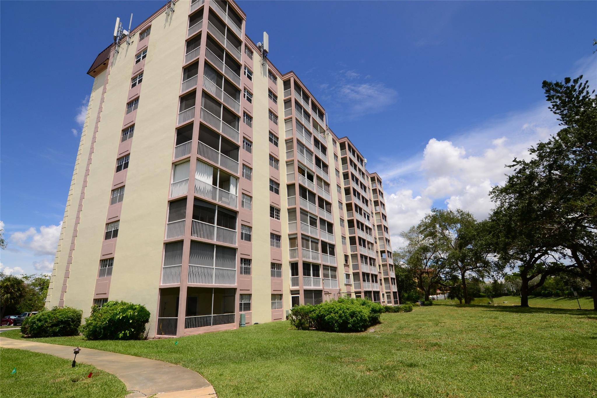 3575 Broken Woods Drive 502, Coral Springs, FL 33065