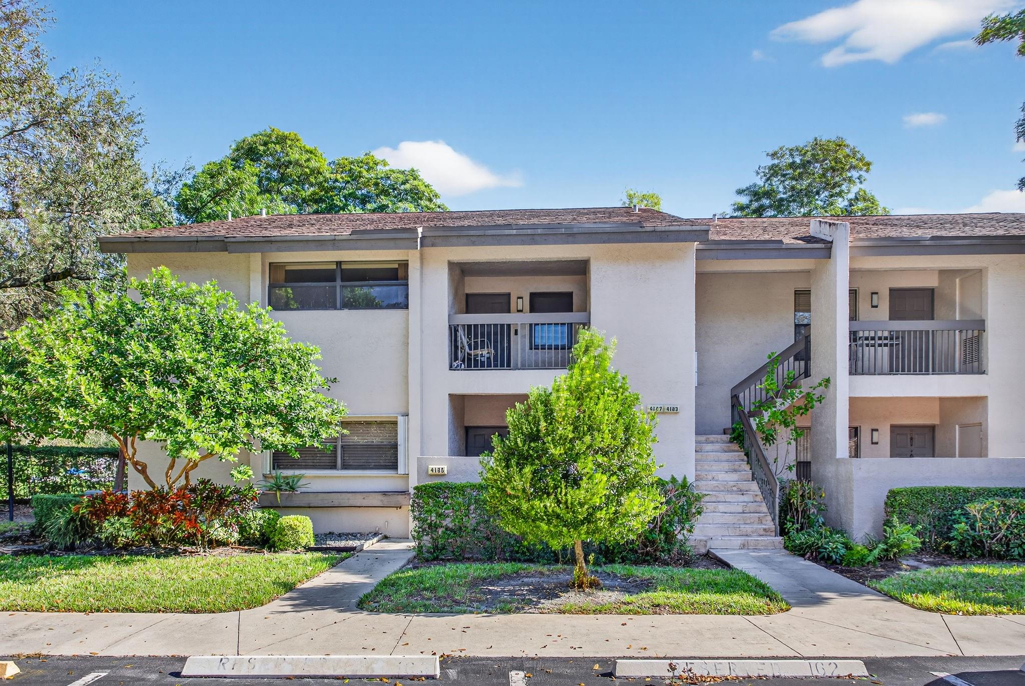 Photo for 4187 NW 22nd Street, 275H, Pompano Beach, FL 33066 - listing #FX-10534943 4187 NW 22nd Street, 275H, Pompano Beach, FL 33066