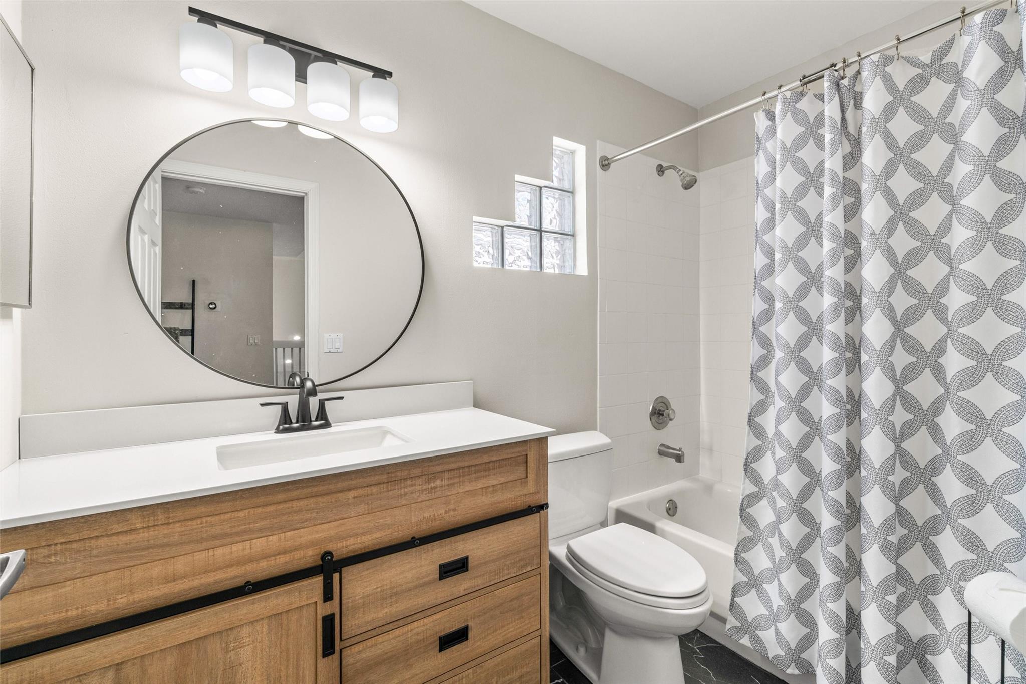 5260 NW 112th Way, Coral Springs, FL 33076