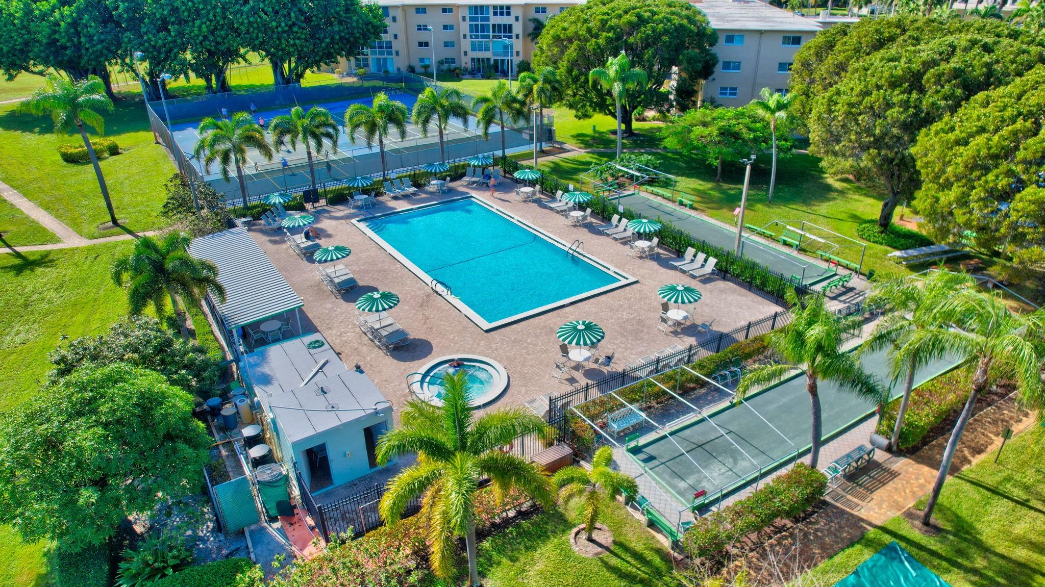 Photo for 2620 NE 1st Court, 311, Boynton Beach, FL 33435 - Listing #FX-10474605 2620 NE 1st Court, 311, Boynton Beach, FL 33435