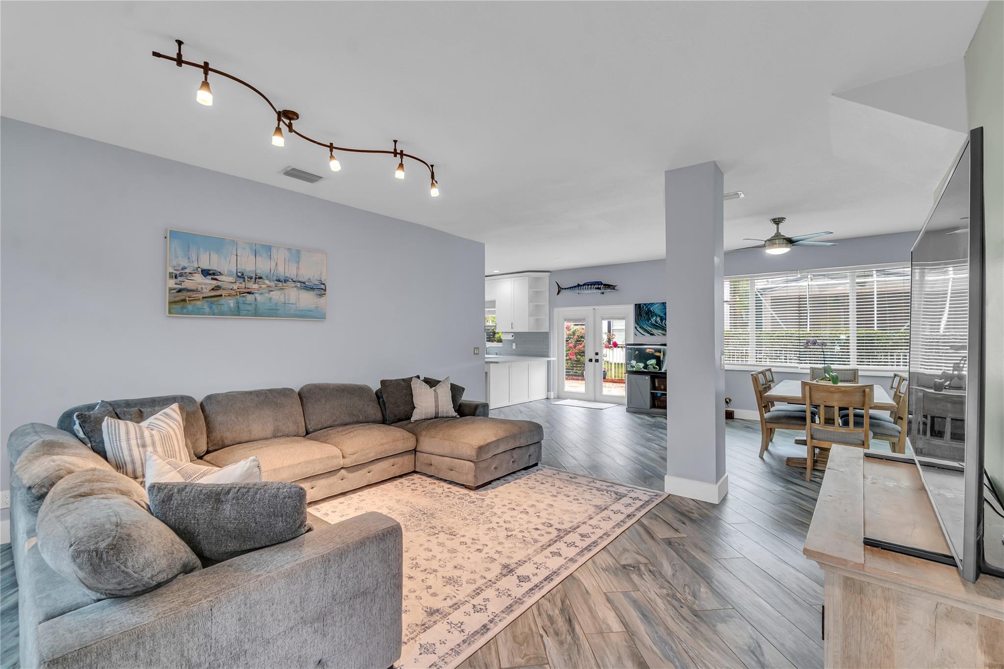 Photo for 847 NW 127th Avenue, Coral Springs, FL 33071 - Listing #FX-10540082 Large Family Room when you enter- great area to entertain