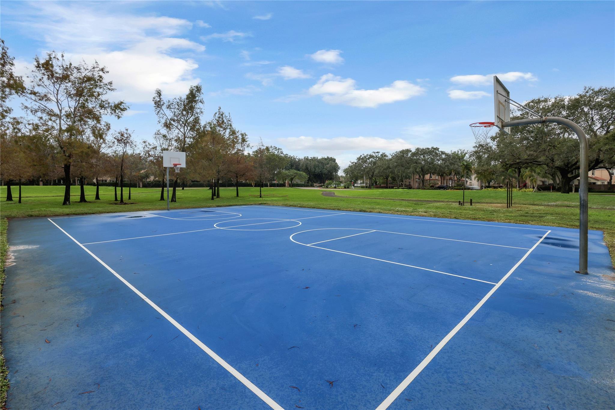 City Park- Diecke Tennis Court/Pickleball