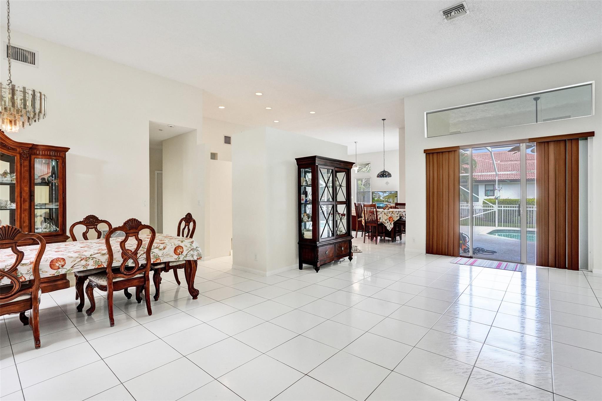 6411 NW 41st Street, Coral Springs, FL 33067