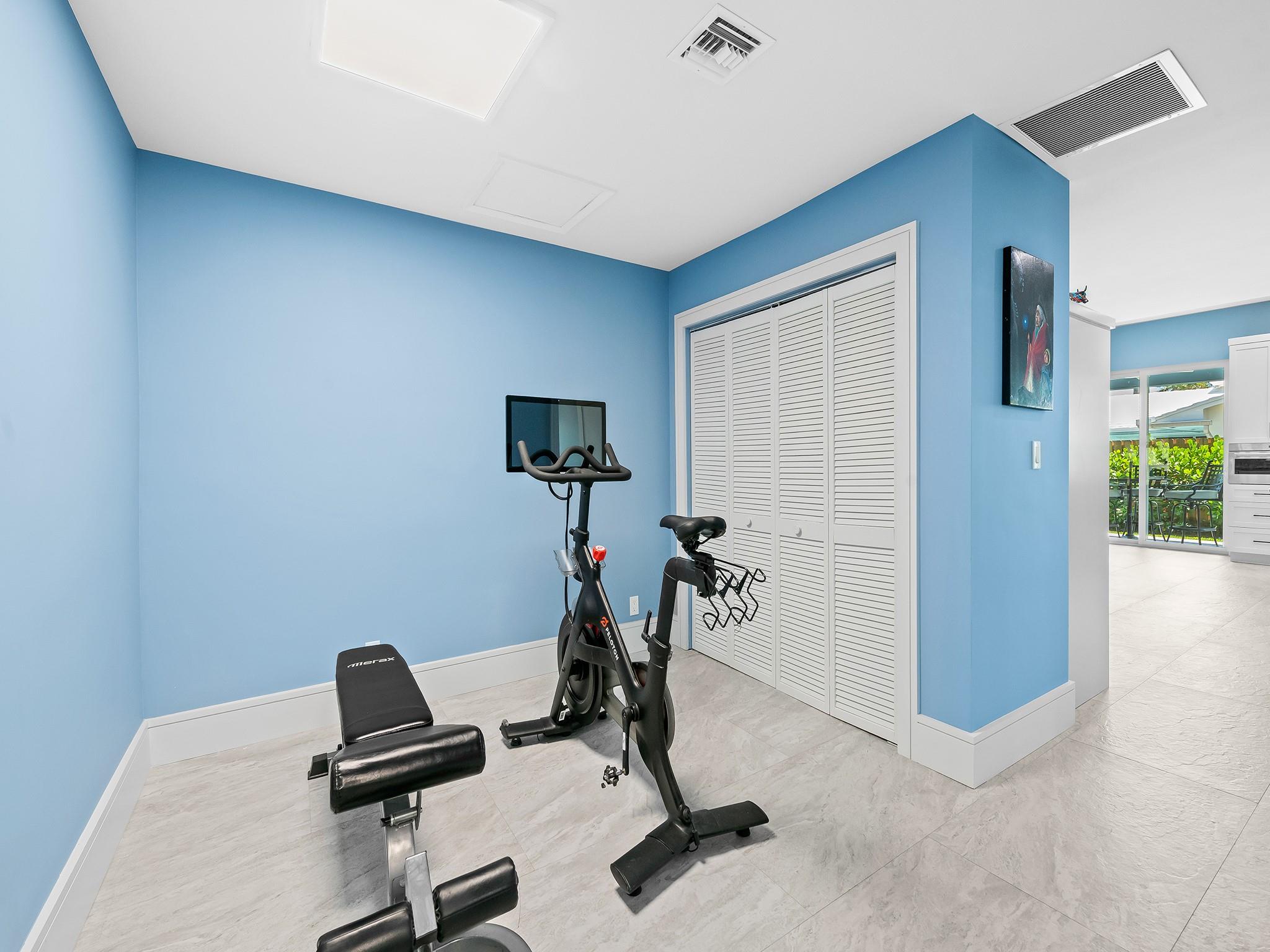 Photo for 2754 NE 31st Court, Lighthouse Point, FL 33064 - Listing #FX-10495132 2754 NE 31st Court, Lighthouse Point, FL 33064