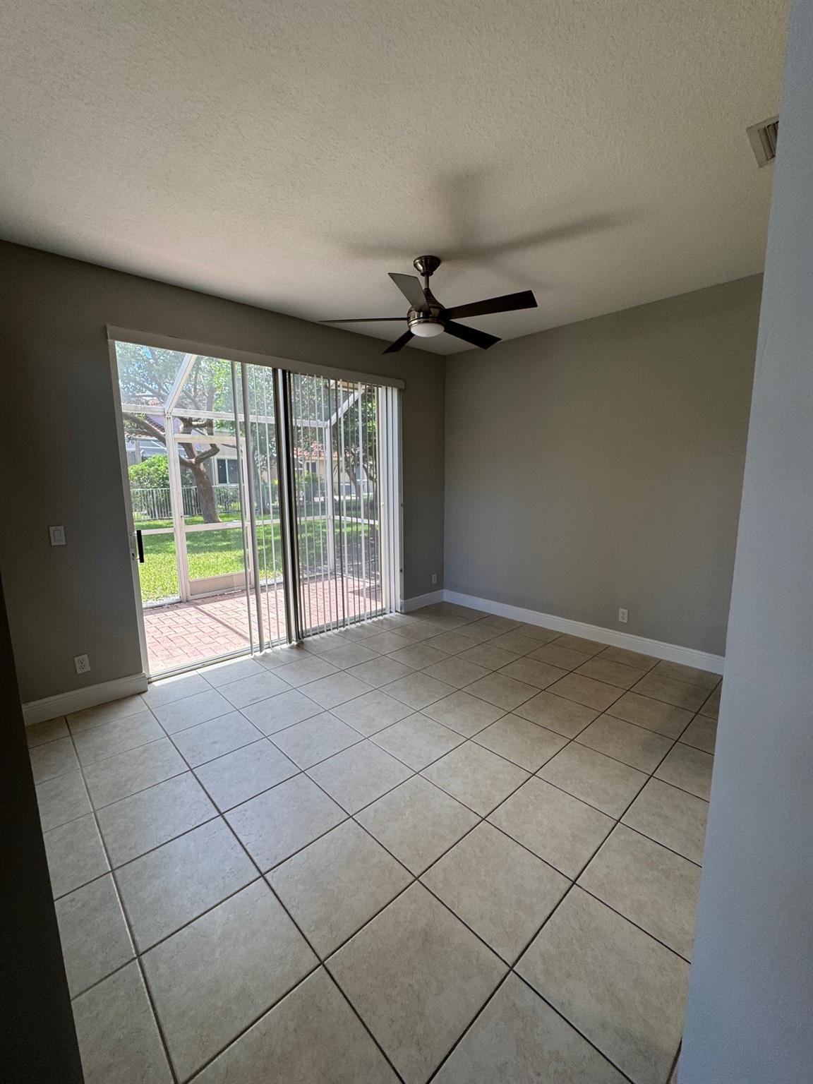 12502 NW 56th Street 12502, Coral Springs, FL 33076