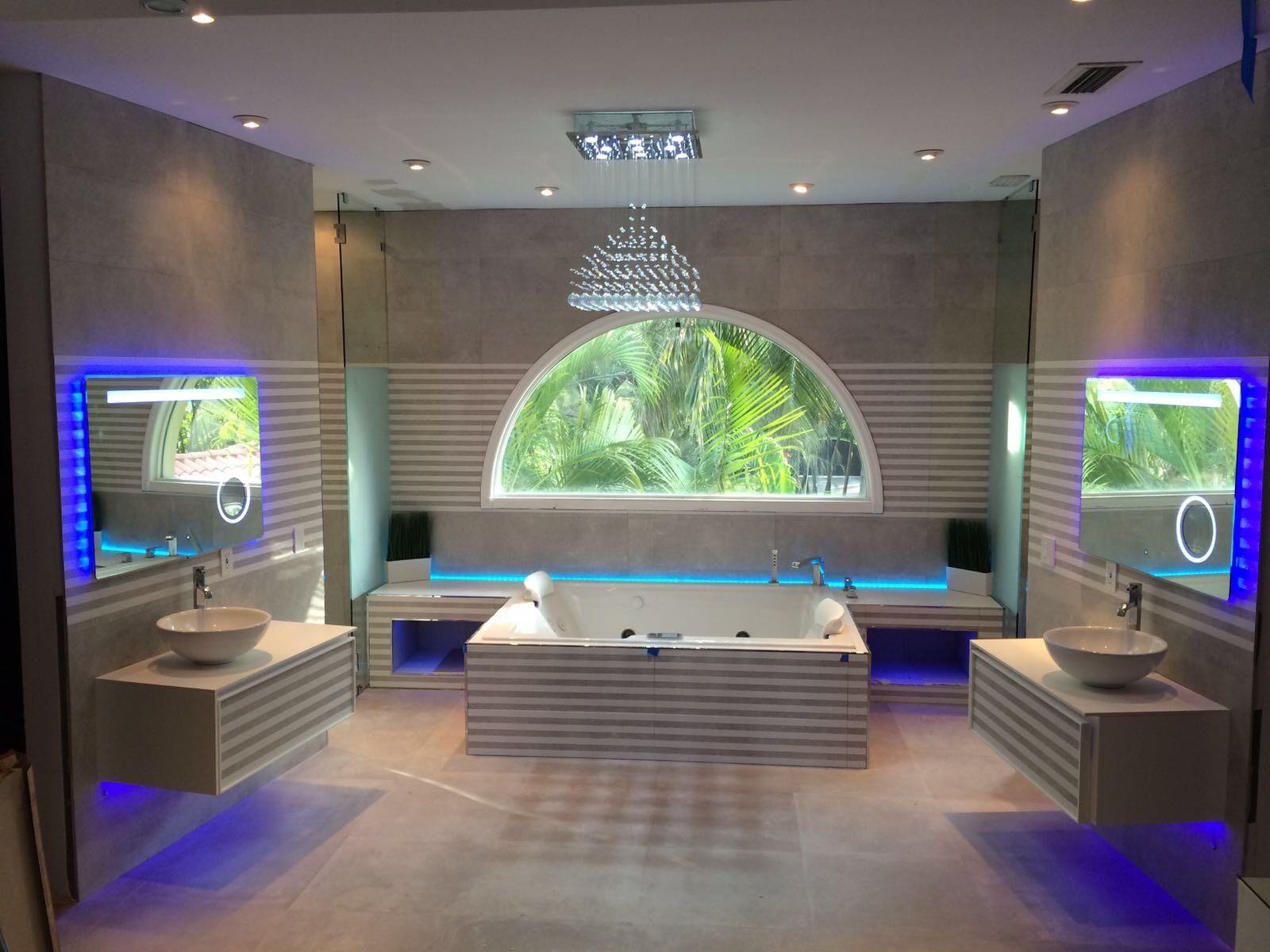 185 Palm Avenue, Miami Beach, FL 33139