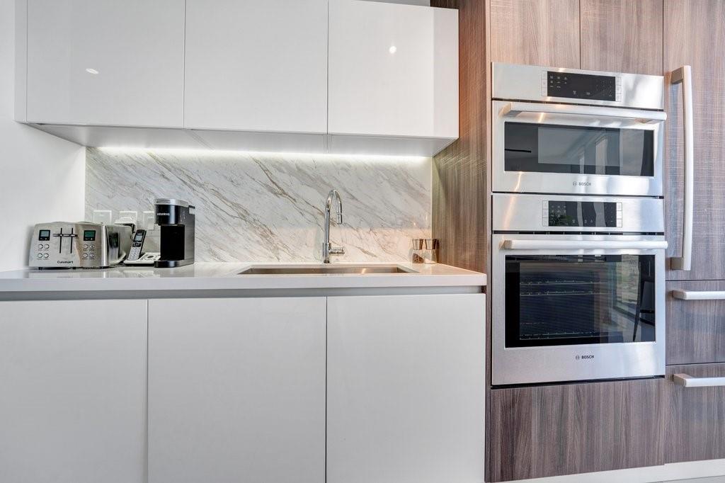 851 NE 1st Avenue 2202, Miami, FL 33132