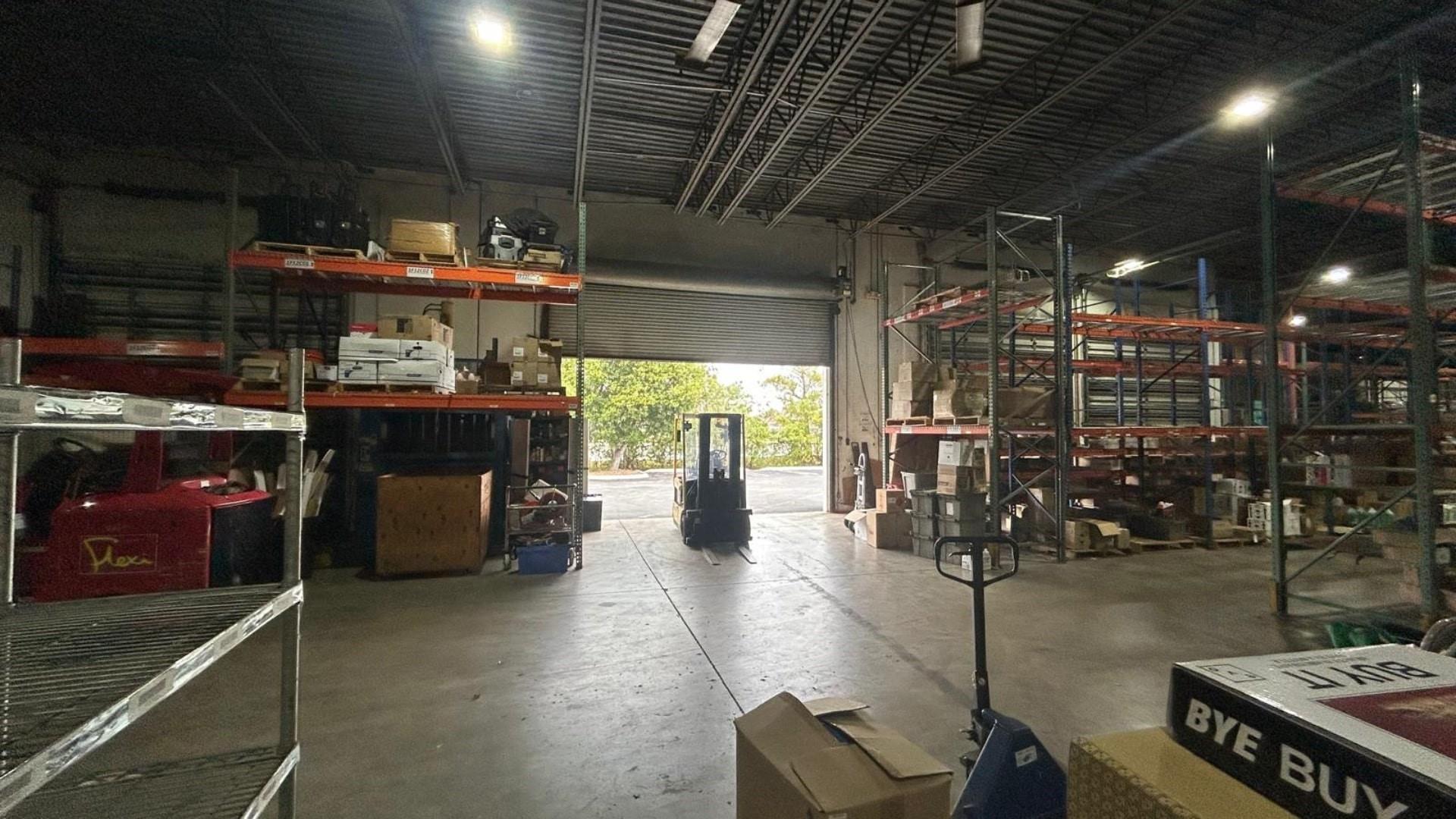 3950 NW 126th Avenue, Coral Springs, FL 33065