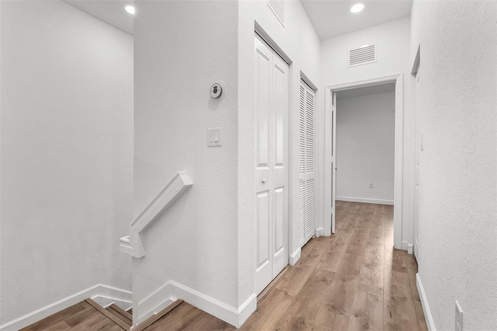 340 NE 208th Terrace 340, Miami, FL 33179