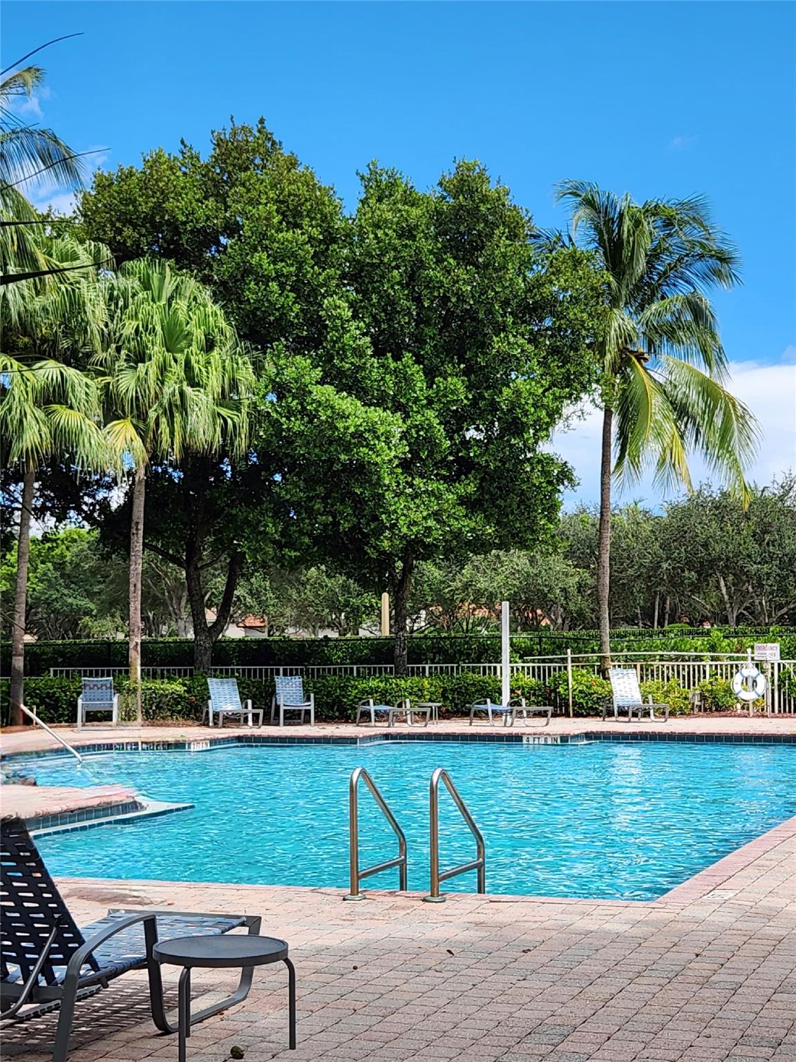 956 NW 126th Terrace, Coral Springs, FL 33071