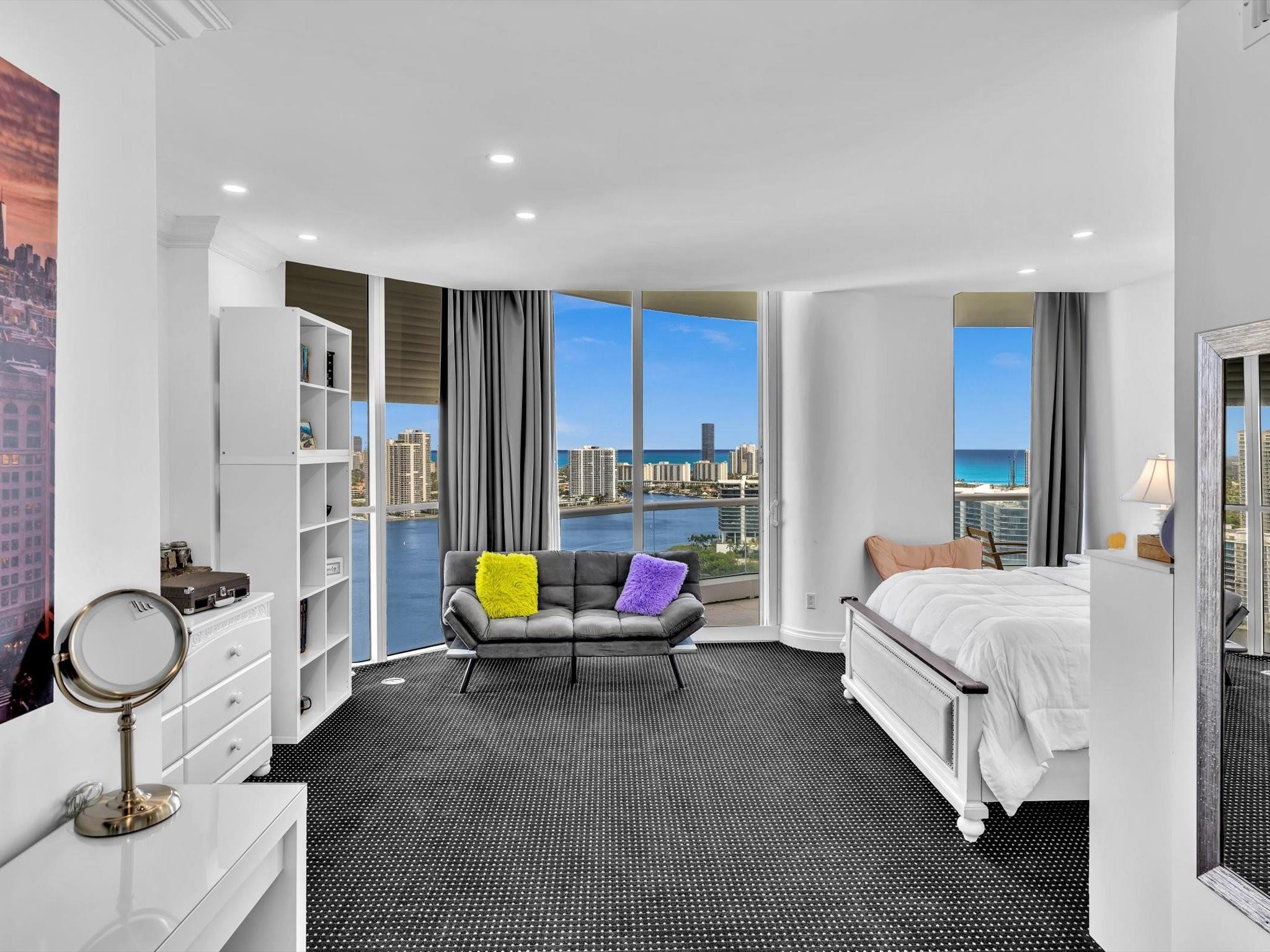 Photo for 7000 Island Boulevard, PH-06, Aventura, FL 33160 - Listing #FX-10485517 7000 Island Boulevard, PH-06, Aventura, FL 33160