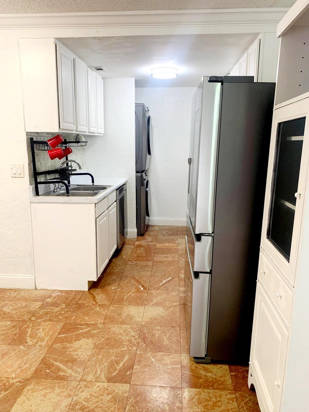 10234 Twin Lakes Drive 16-D, Coral Springs, FL 33071