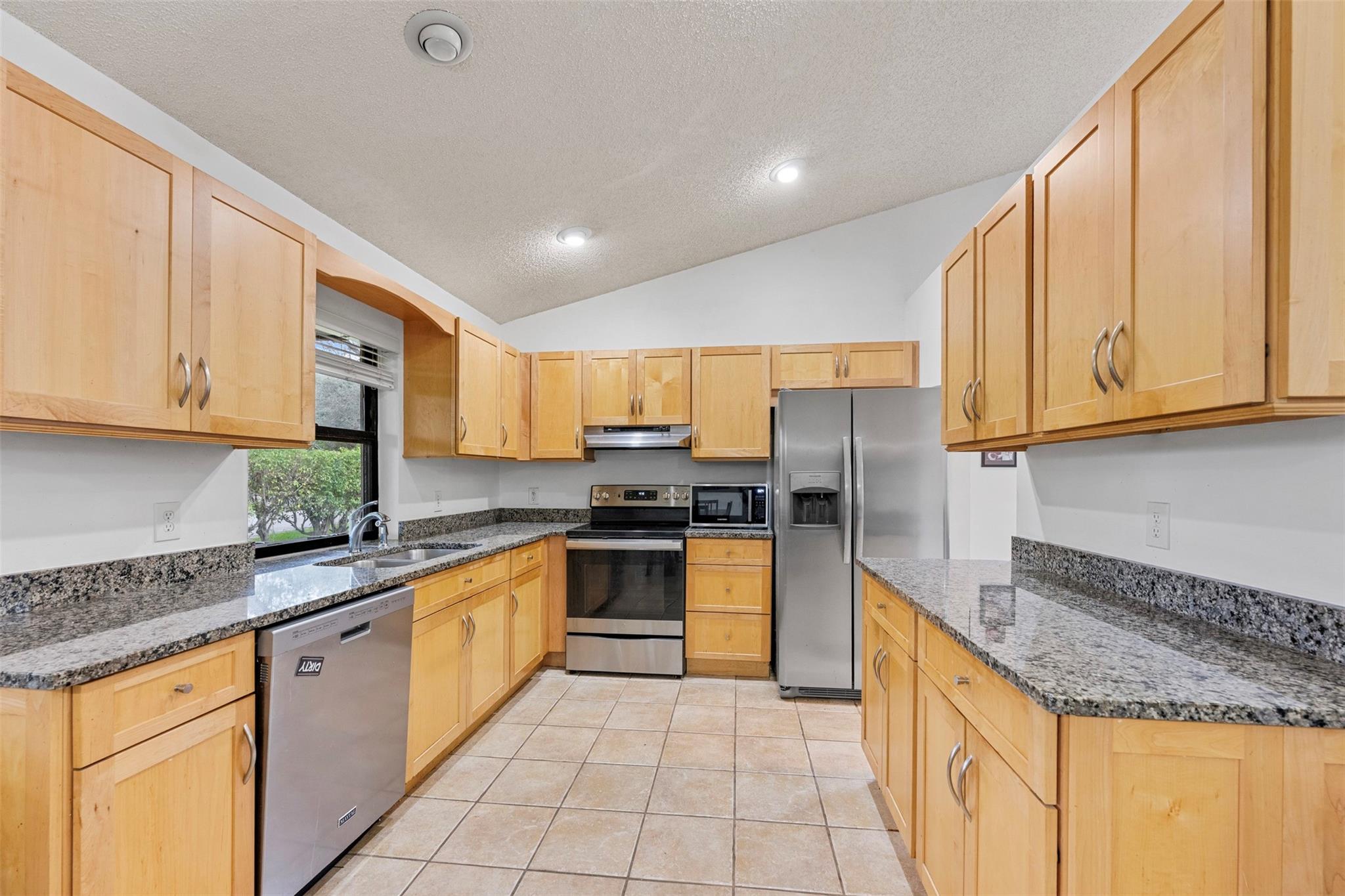 425 Shadow Wood Lane, Coral Springs, FL 33071