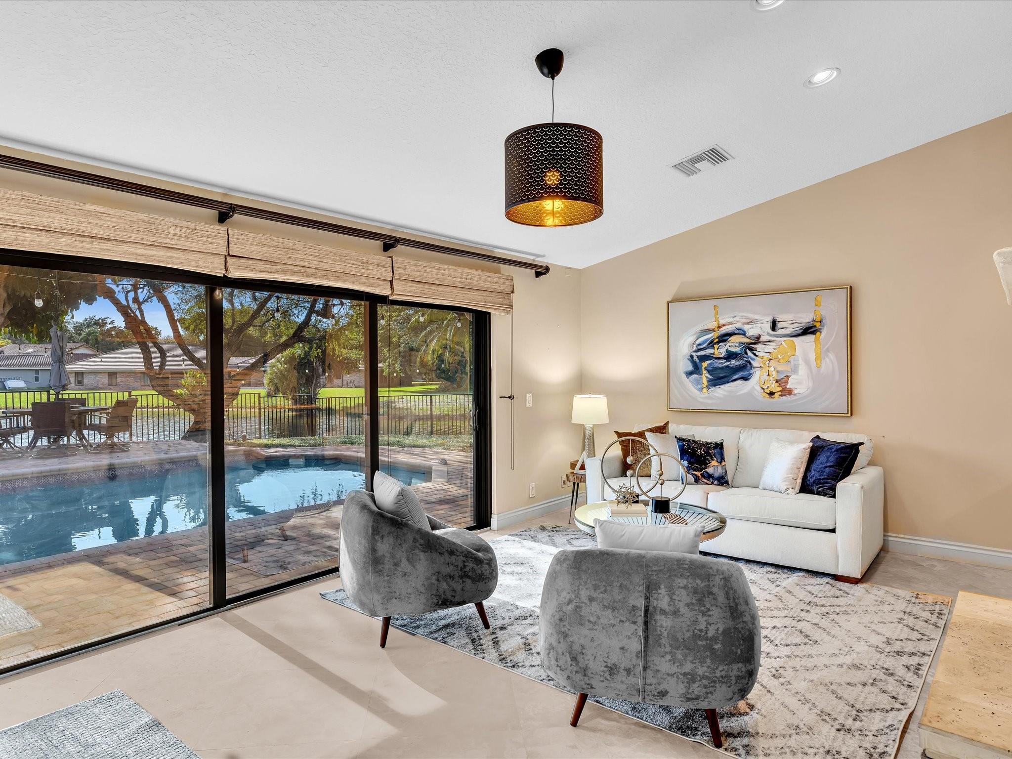 10320 NW 6th Street, Coral Springs, FL 33071