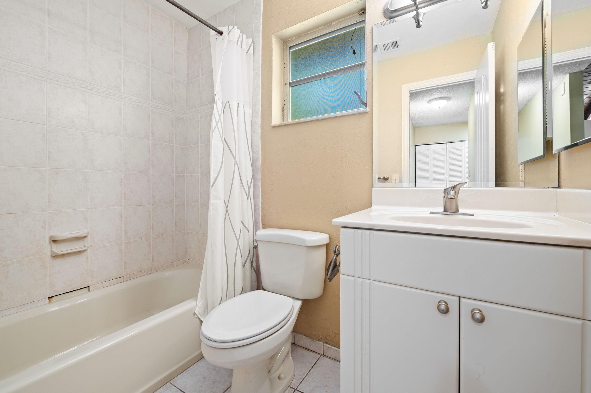 Photo for 2229 Nova Village Drive, 2229, Davie, FL 33317 - Listing #FX-10524324 2229 Nova Village Drive, 2229, Davie, FL 33317