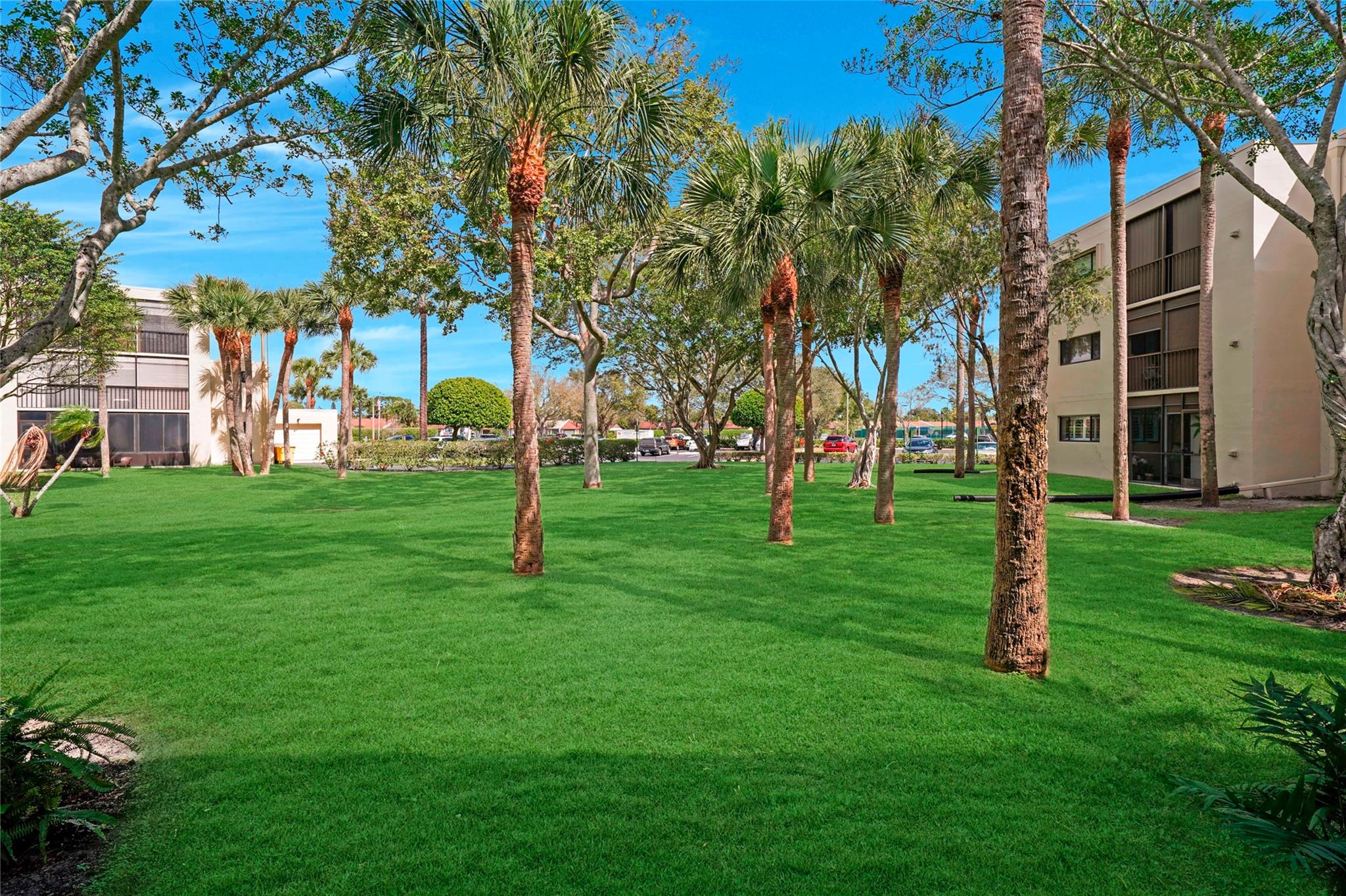 Photo for 5100 Las Verdes Circle, 114, Delray Beach, FL 33484 - Listing #FX-10509010 5100 Las Verdes Circle, 114, Delray Beach, FL 33484