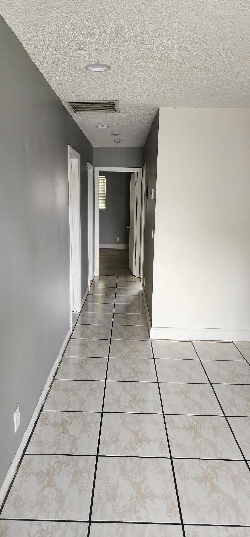 11440 NW 39th Street, Coral Springs, FL 33065