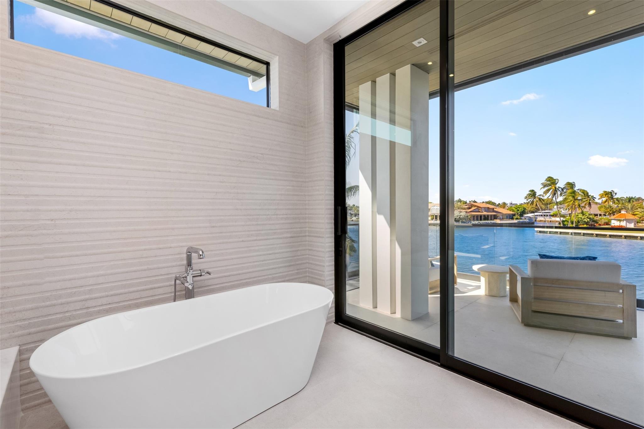 32 Seneca Road, Fort Lauderdale, FL 33308