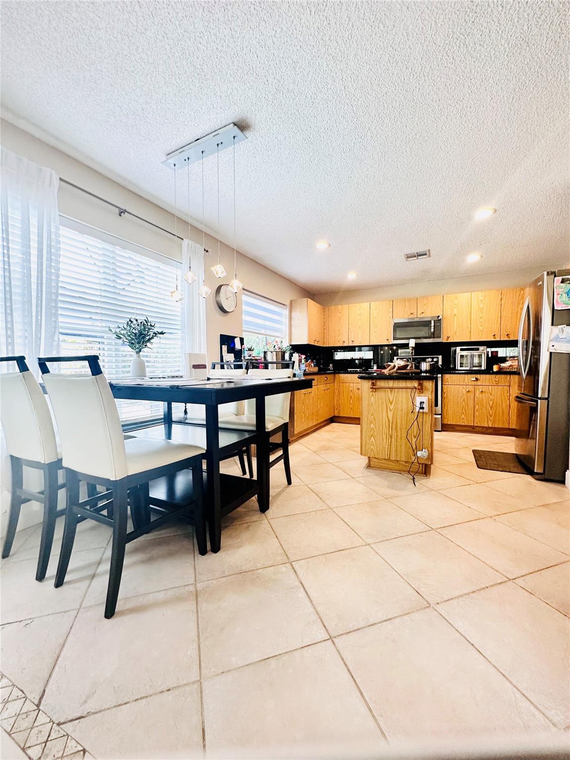 5522 NW 125th Terrace, Coral Springs, FL 33076