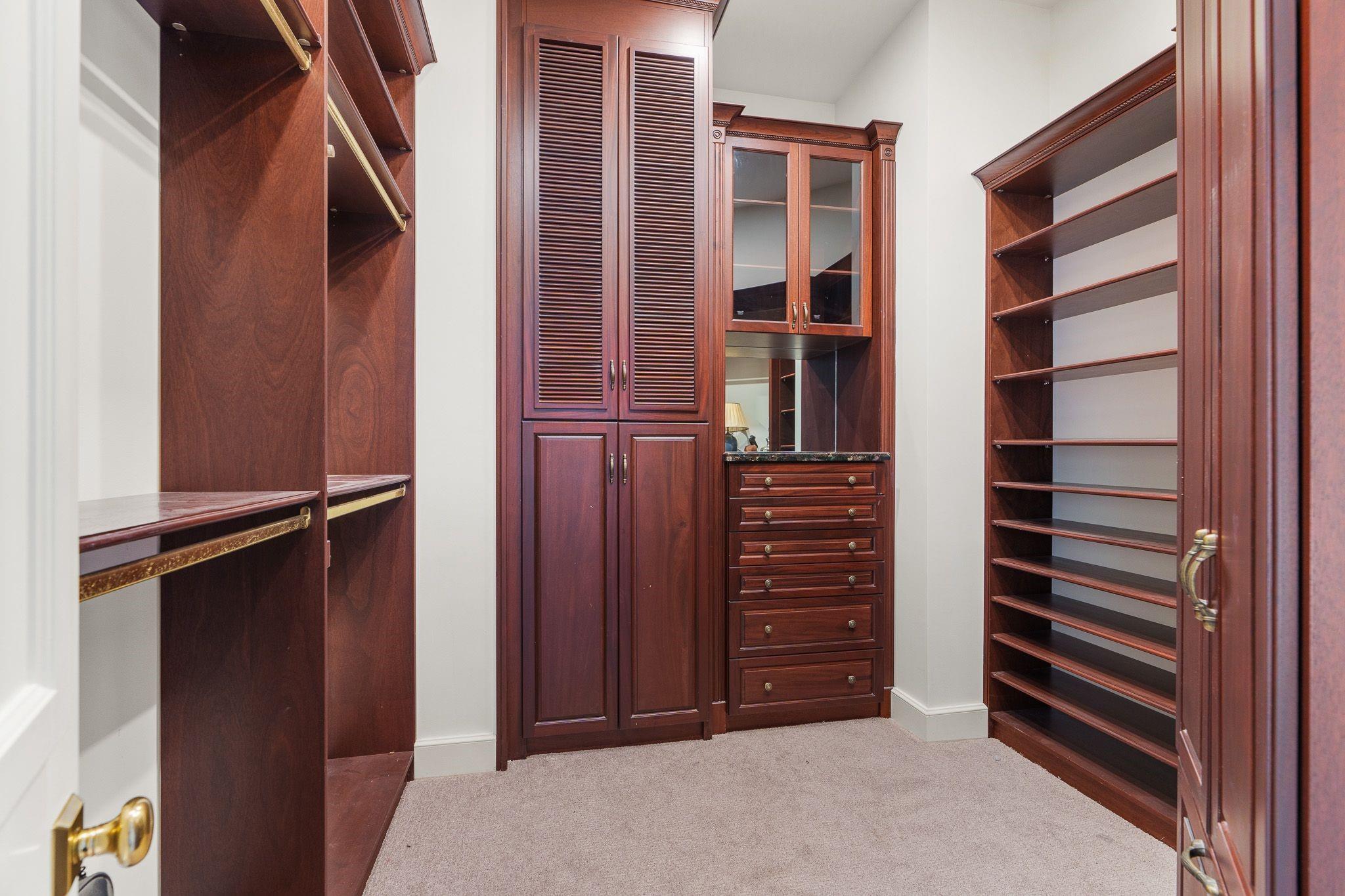 2530 Laguna Drive, Fort Lauderdale, FL 33316