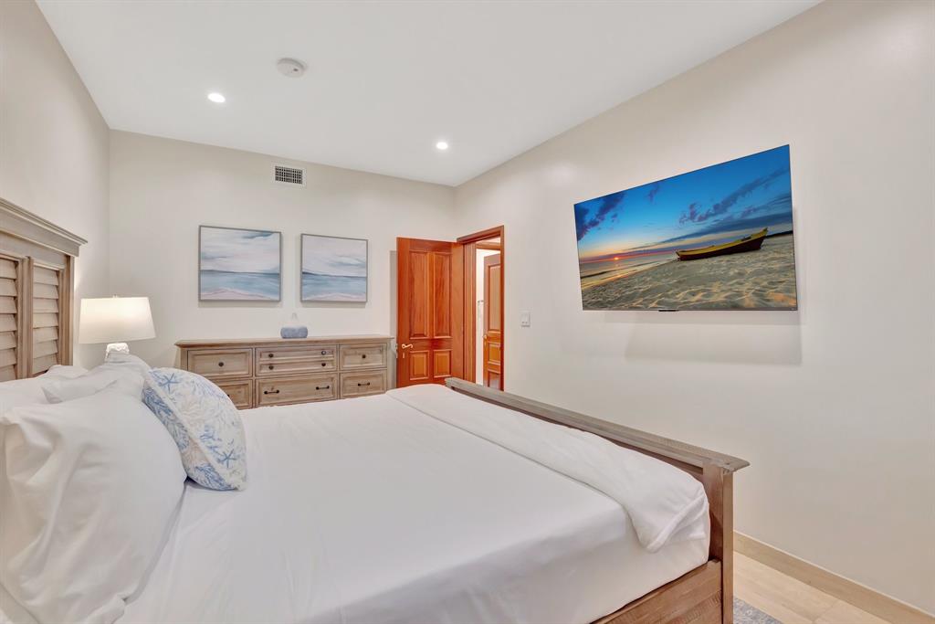 2441 SW 28th Avenue, Fort Lauderdale, FL 33312