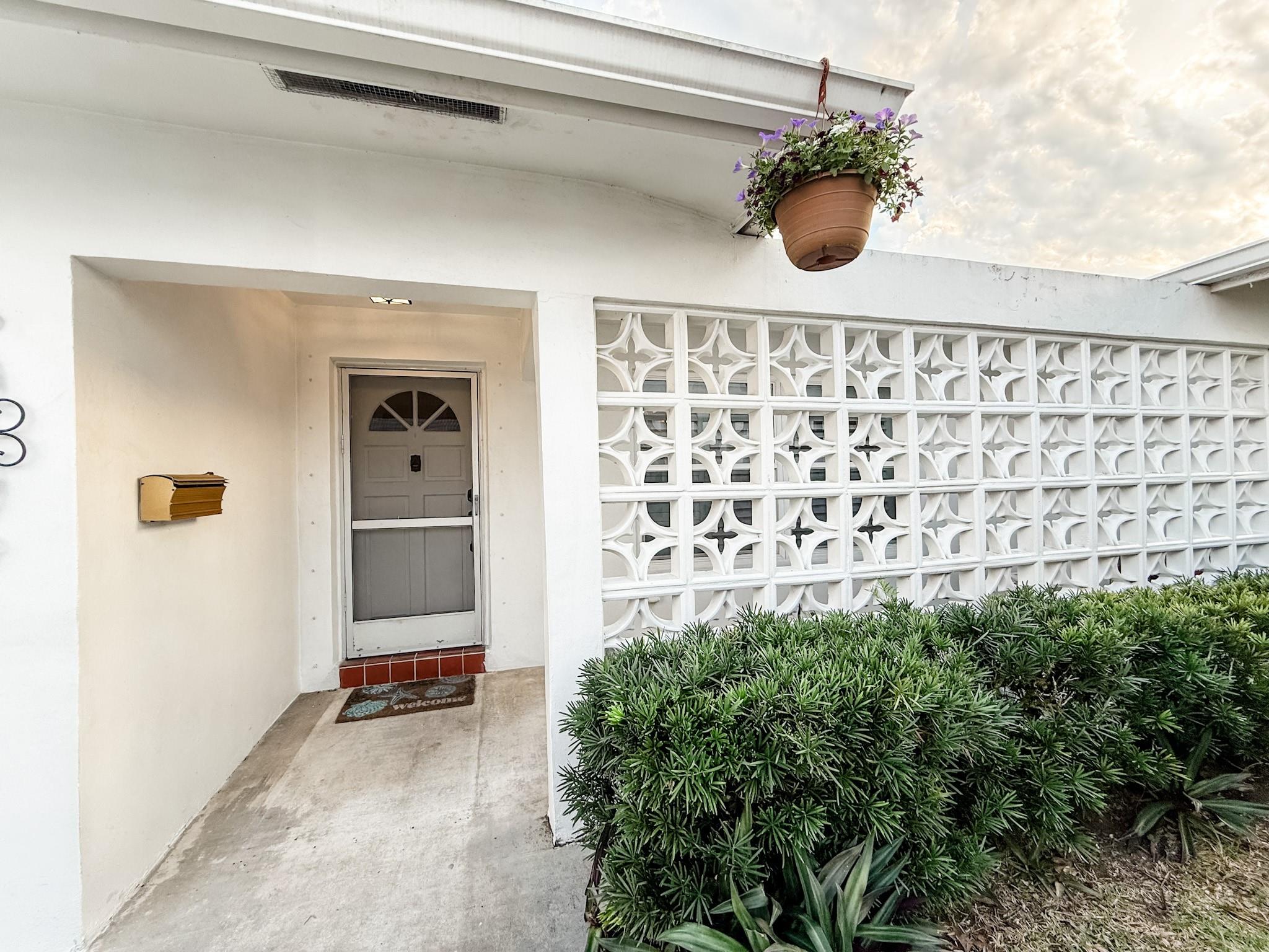 Photo for 6880 NW 16th Street, Margate, FL 33063 - Listing #FX-10489863 6880 NW 16th Street, Margate, FL 33063