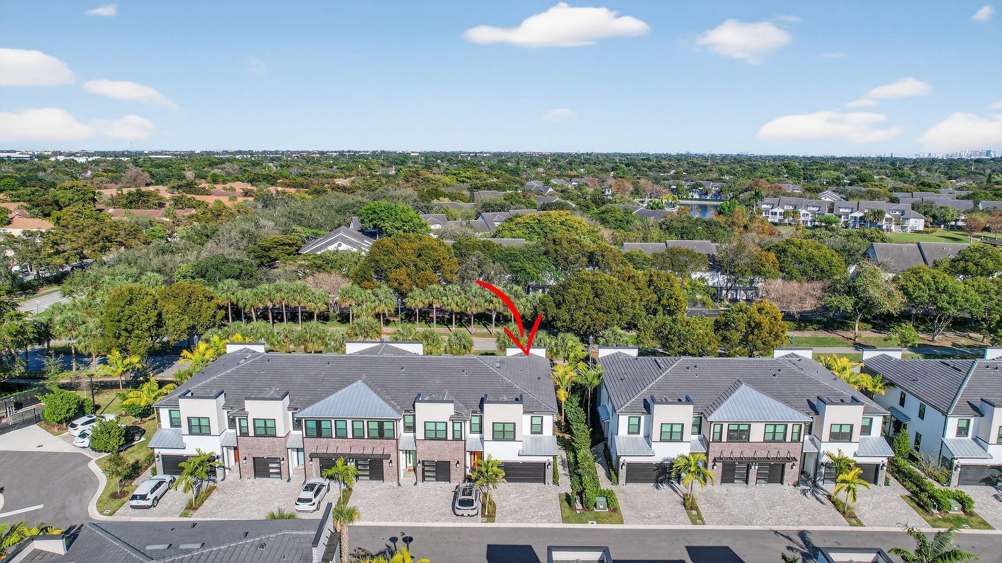 770 NW 82nd Terrace, Plantation, FL 33324